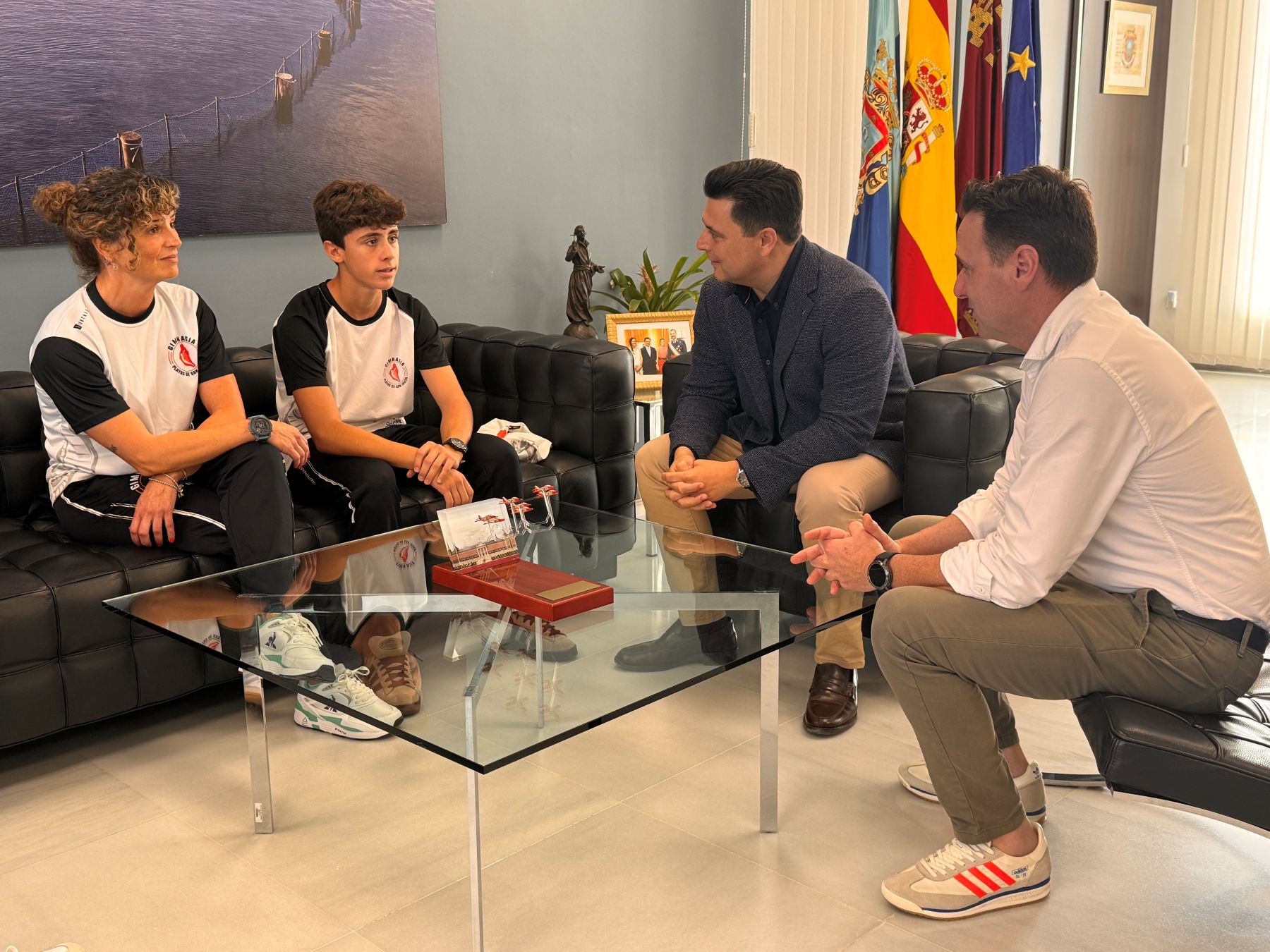 El joven gimnasta de San Javier, Aarón Benítez , participará en el Mundial de Gimnasia en Trampolín